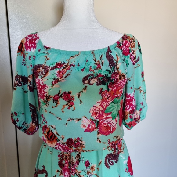 Maxi Dress Gown Sz XS/S floral Mint Color - Picture 4 of 8